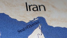 Bagaimana Kekuatan Angkatan Laut Iran di Selat Hormuz?